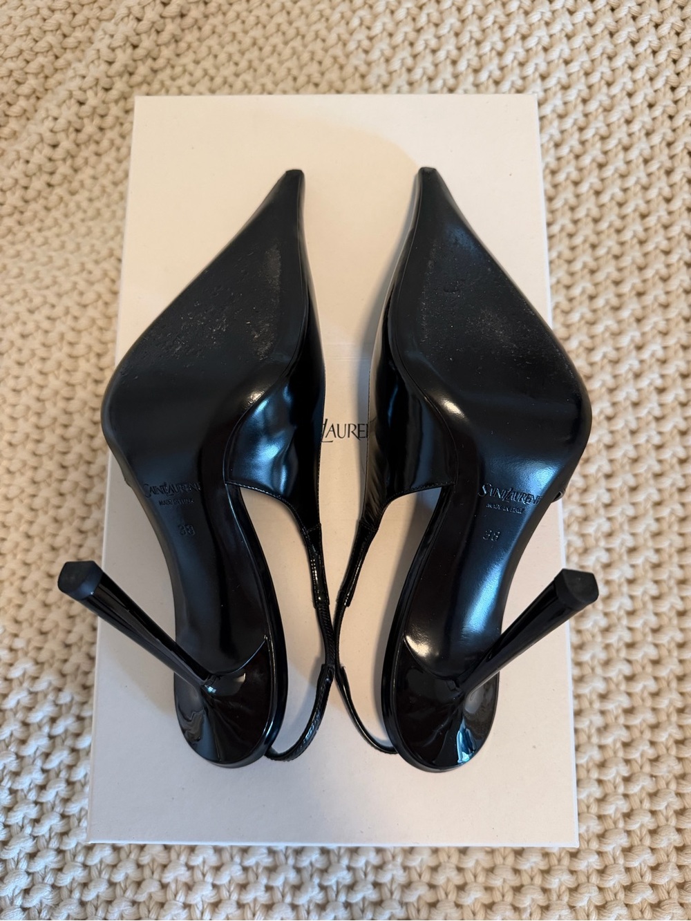 Saint Laurent Vendome Slingback Pumps in Glazed Leather - Picture 7 of 7